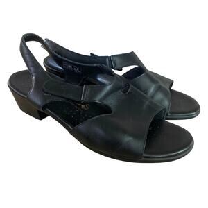 SAS sandals women’s size 11.5W black leather comfort casual basic